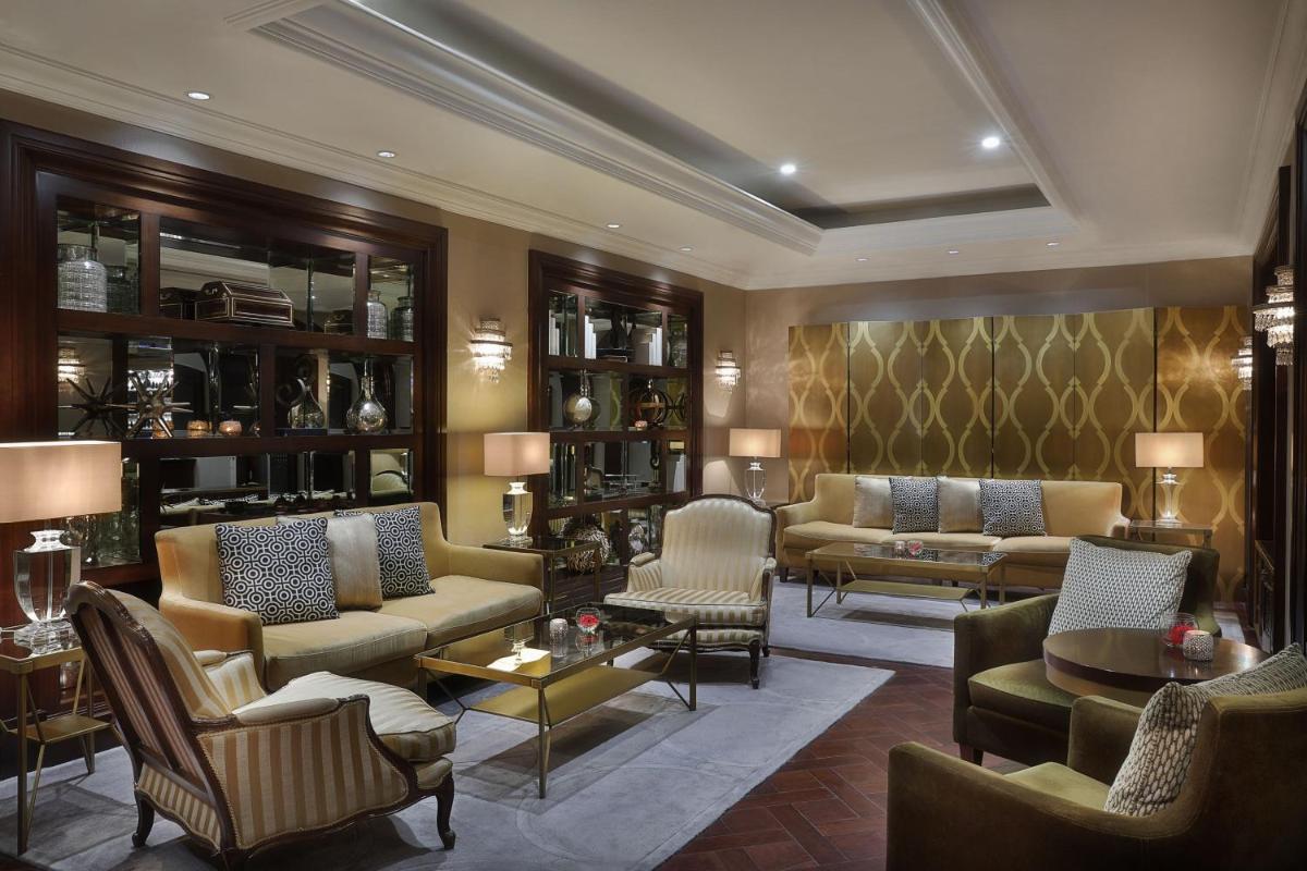 The Ritz-Carlton, Dubai