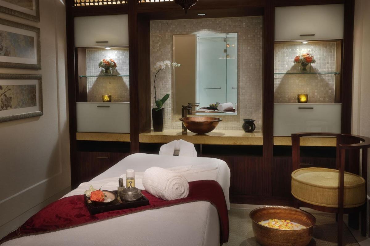 The Ritz-Carlton, Dubai