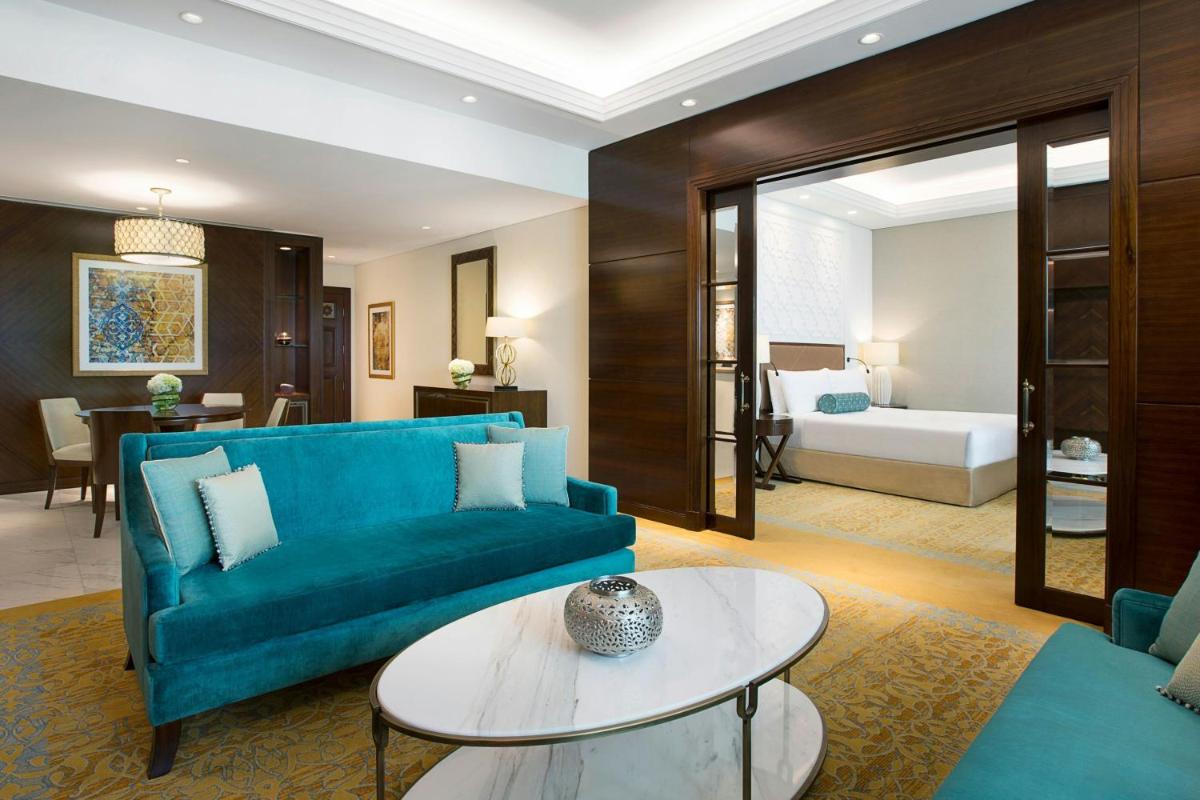 The Ritz-Carlton, Dubai