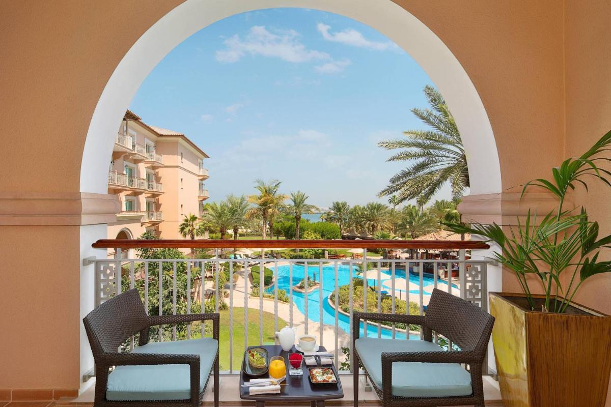 The Ritz-Carlton, Dubai
