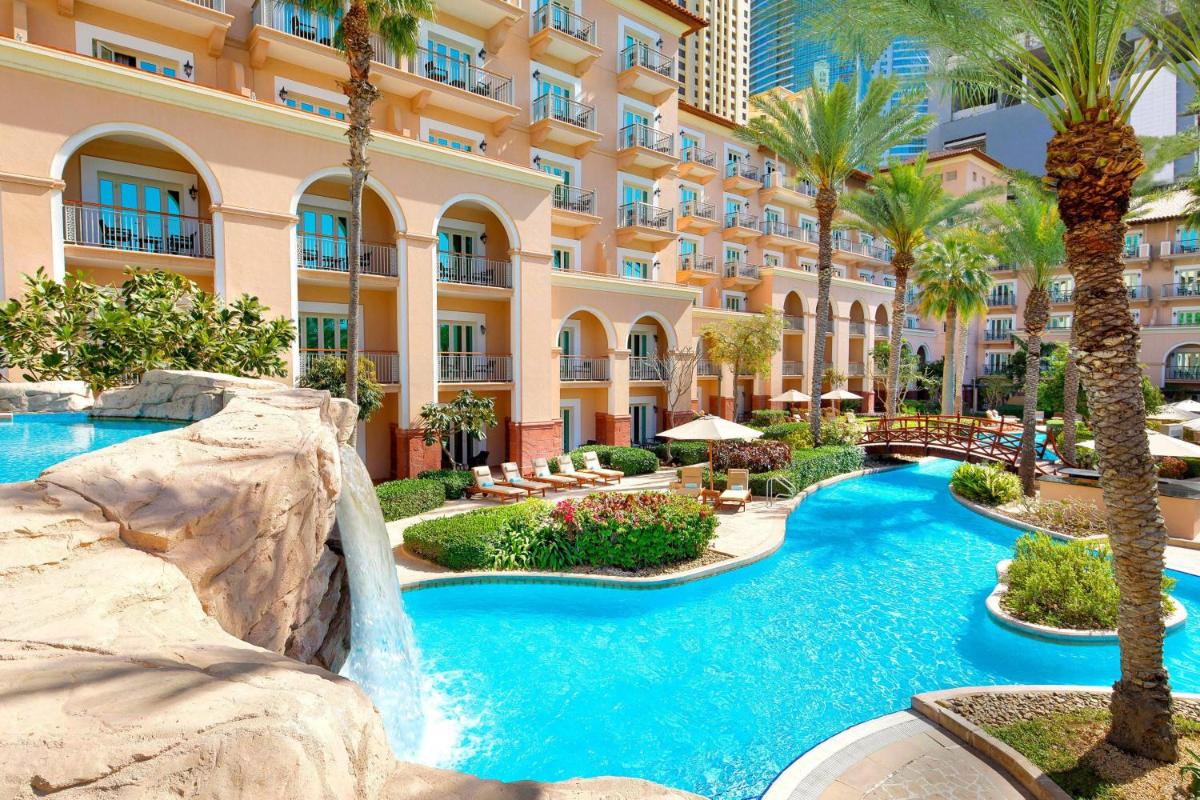 The Ritz-Carlton, Dubai