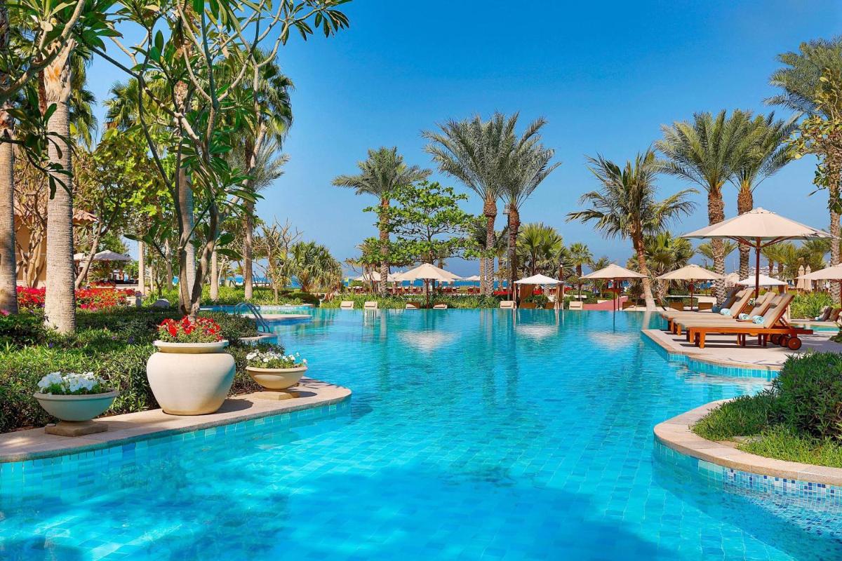 The Ritz-Carlton, Dubai