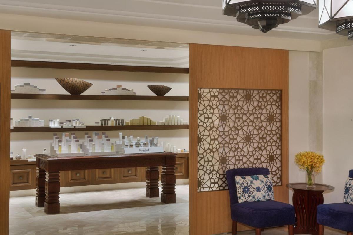 The Ritz-Carlton, Dubai