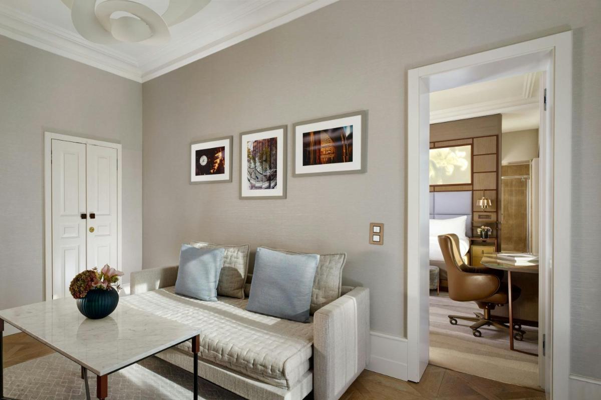 The Ritz-Carlton Hotel de la Paix, Geneva