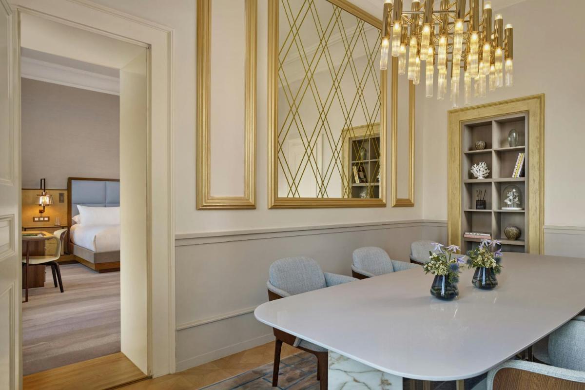 The Ritz-Carlton Hotel de la Paix, Geneva