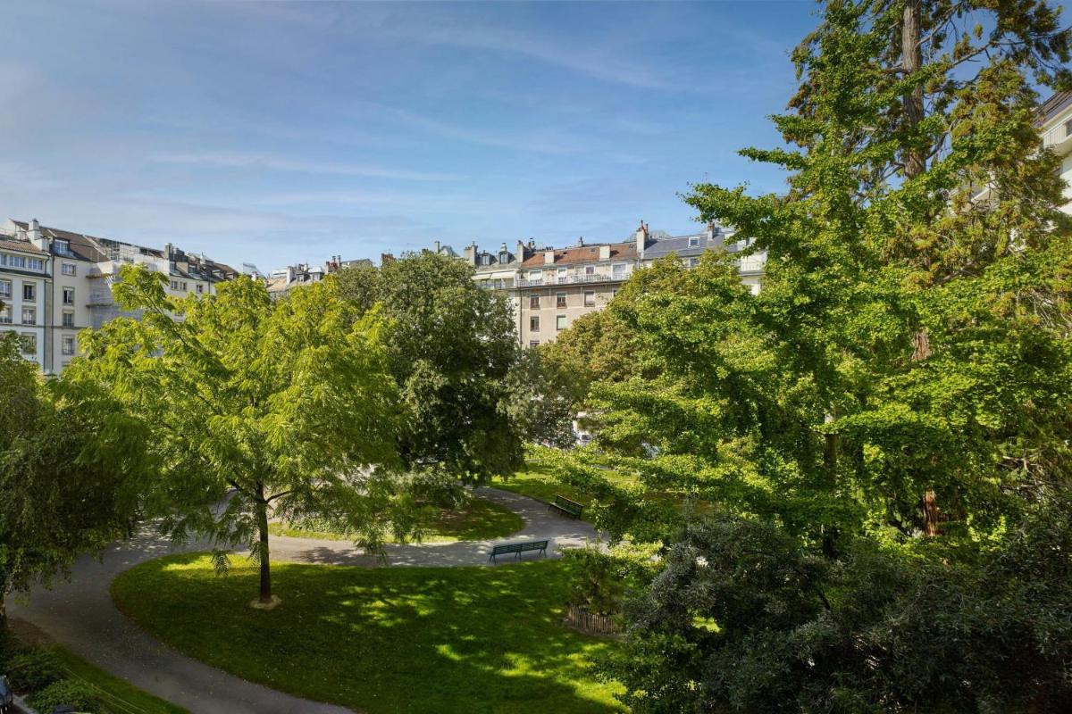 The Ritz-Carlton Hotel de la Paix, Geneva