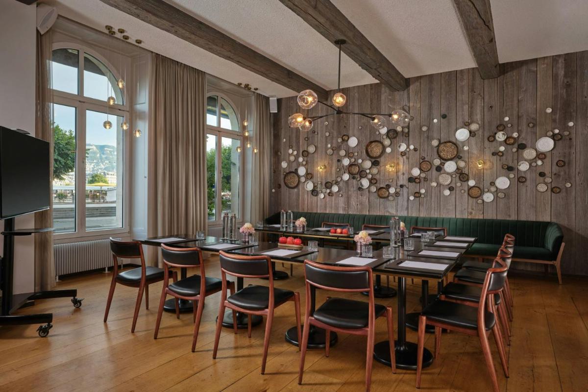 The Ritz-Carlton Hotel de la Paix, Geneva