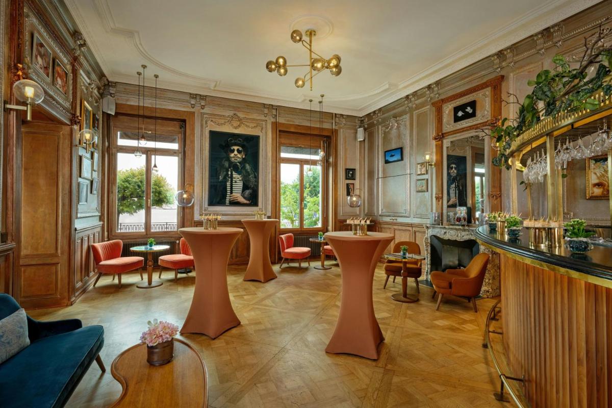 The Ritz-Carlton Hotel de la Paix, Geneva