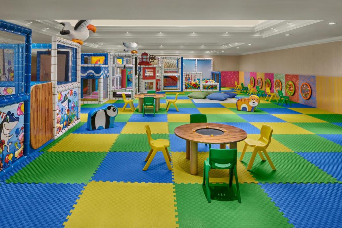 The Ritz-Carlton, Istanbul at the Bosphorus