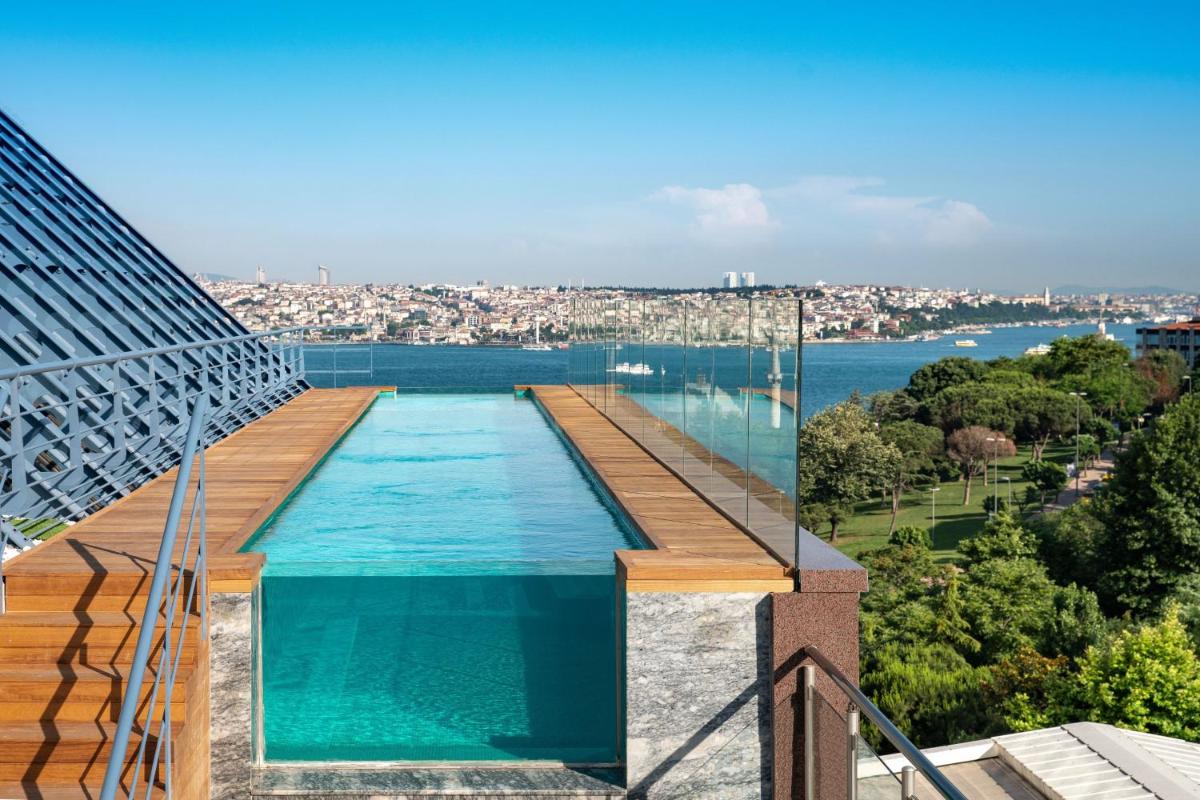 The Ritz-Carlton, Istanbul at the Bosphorus