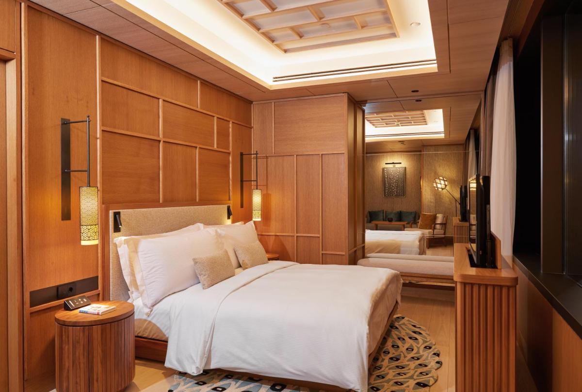 The Ritz-Carlton, Istanbul at the Bosphorus