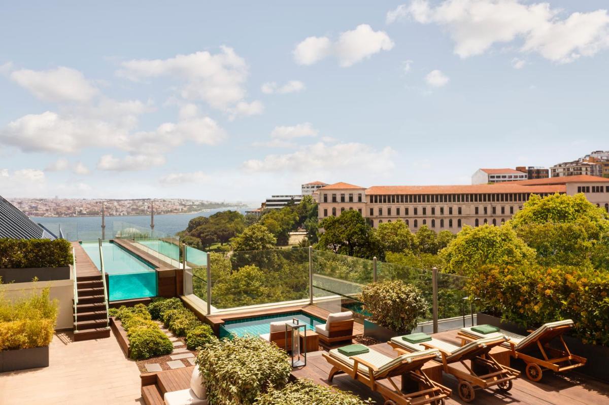 The Ritz-Carlton, Istanbul at the Bosphorus