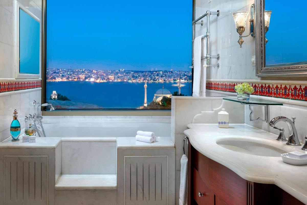 The Ritz-Carlton, Istanbul at the Bosphorus