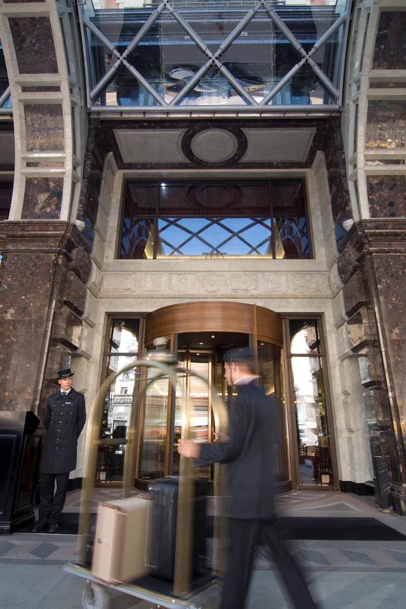 The Ritz-Carlton, Moscow