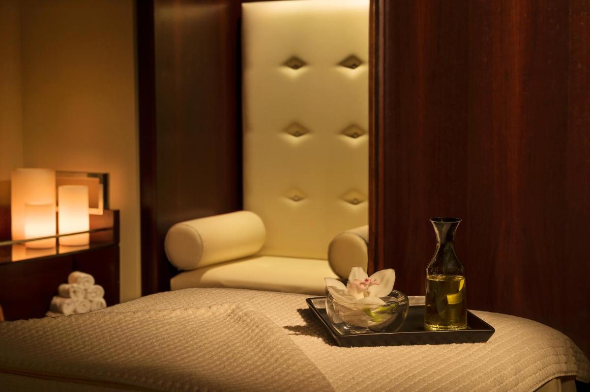 The Ritz-Carlton, Moscow