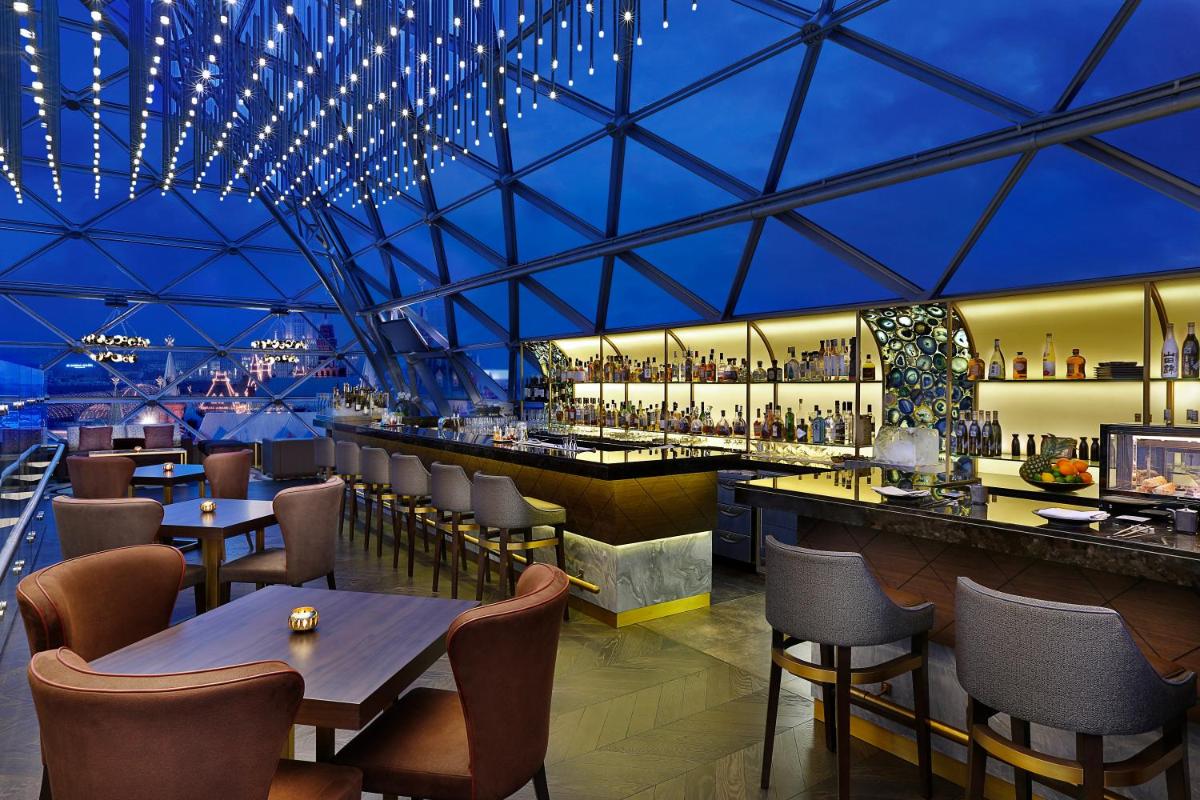 The Ritz-Carlton, Moscow