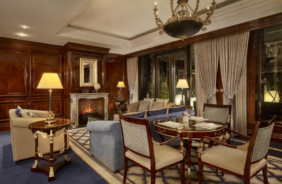 The Ritz-Carlton, Moscow