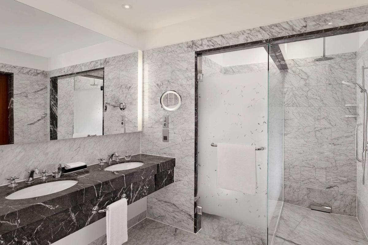 The Ritz-Carlton, Vienna