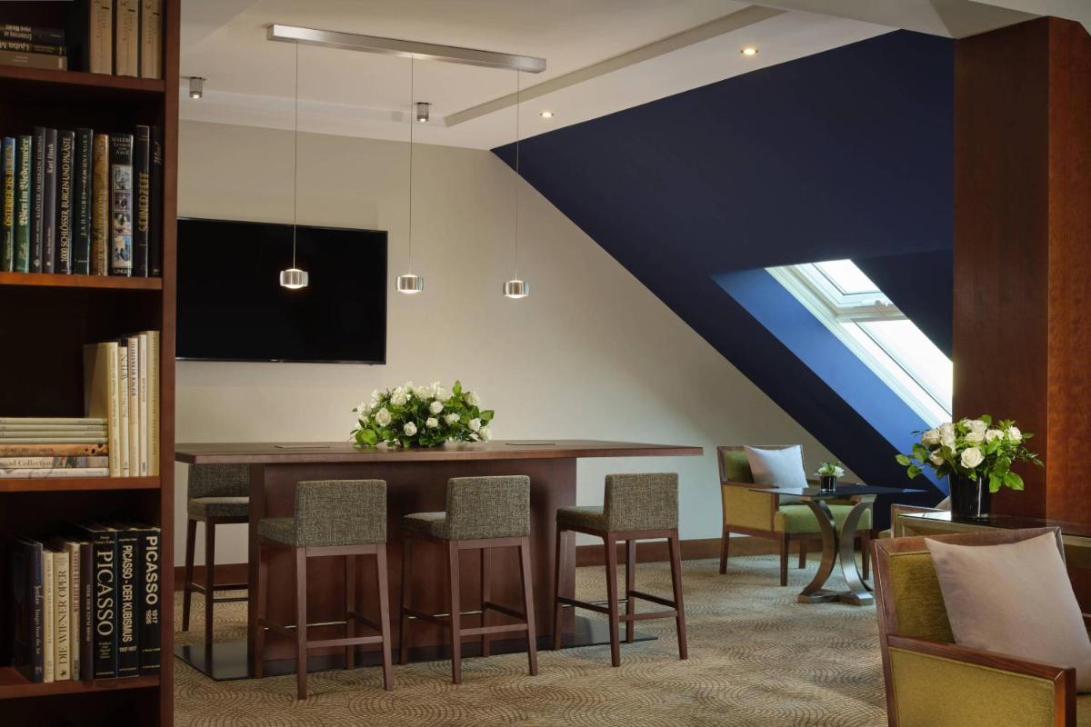 The Ritz-Carlton, Vienna