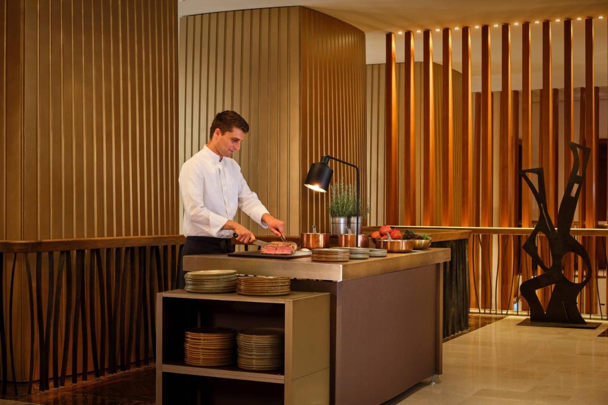 The Ritz-Carlton, Vienna