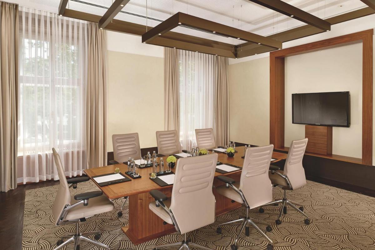 The Ritz-Carlton, Vienna