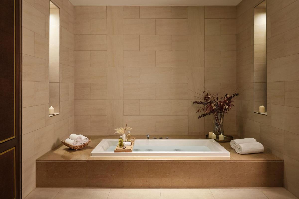The Ritz-Carlton, Vienna