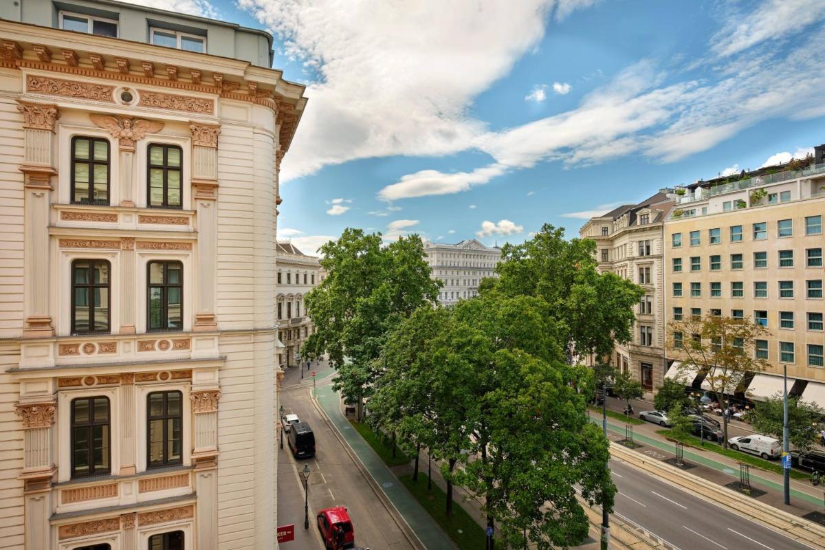 The Ritz-Carlton, Vienna