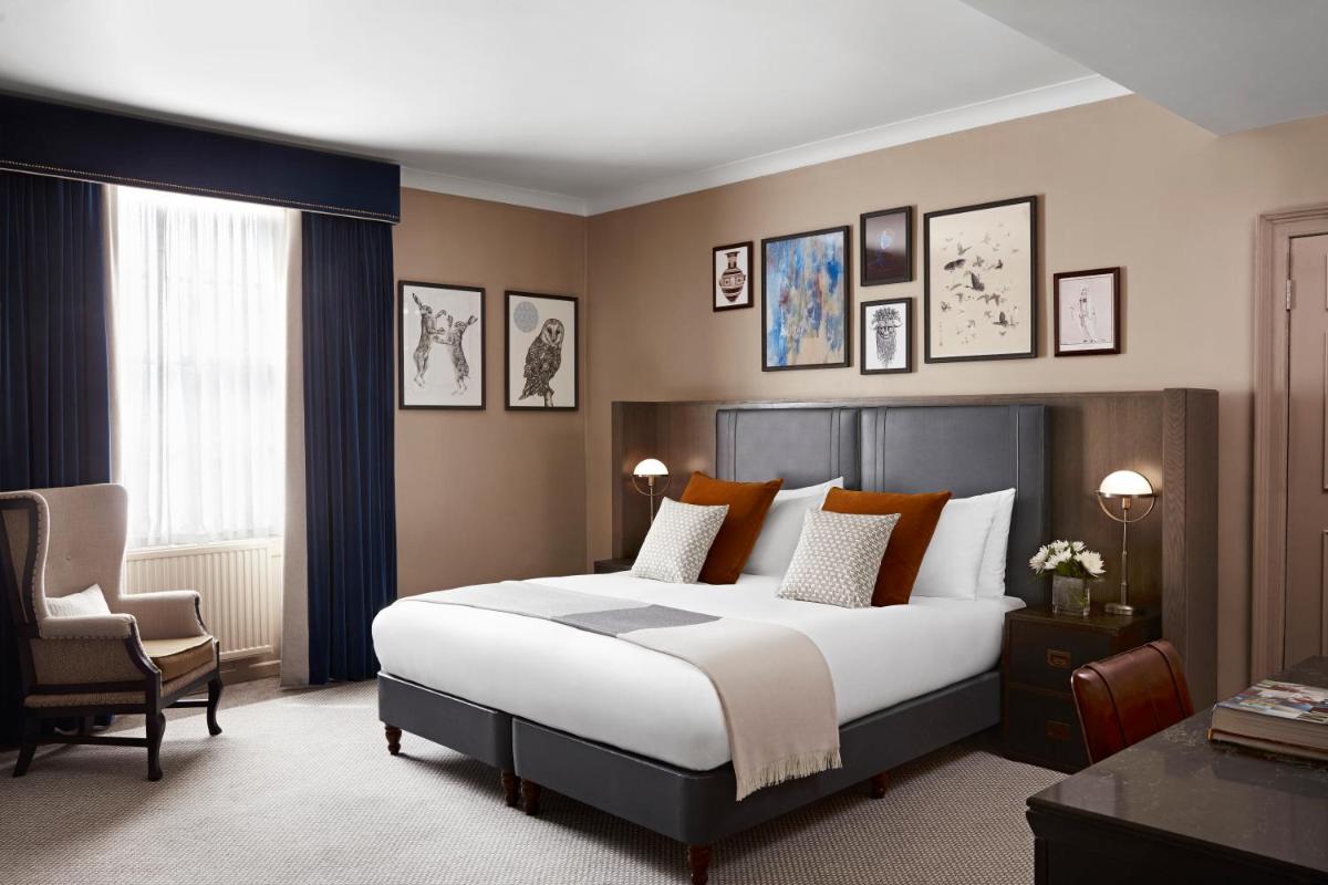 Kimpton Charlotte Square by IHG
