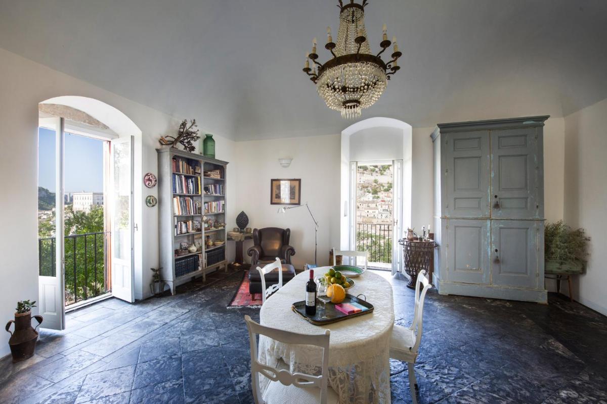 The Sicilian Escape - Garden House