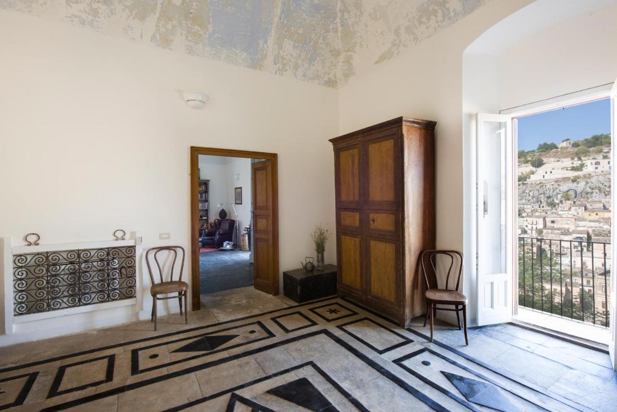 The Sicilian Escape - Garden House