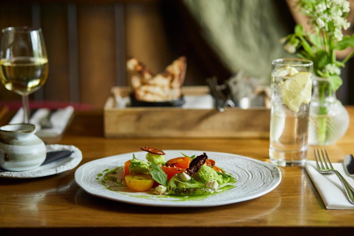 The Slaughters Country Inn