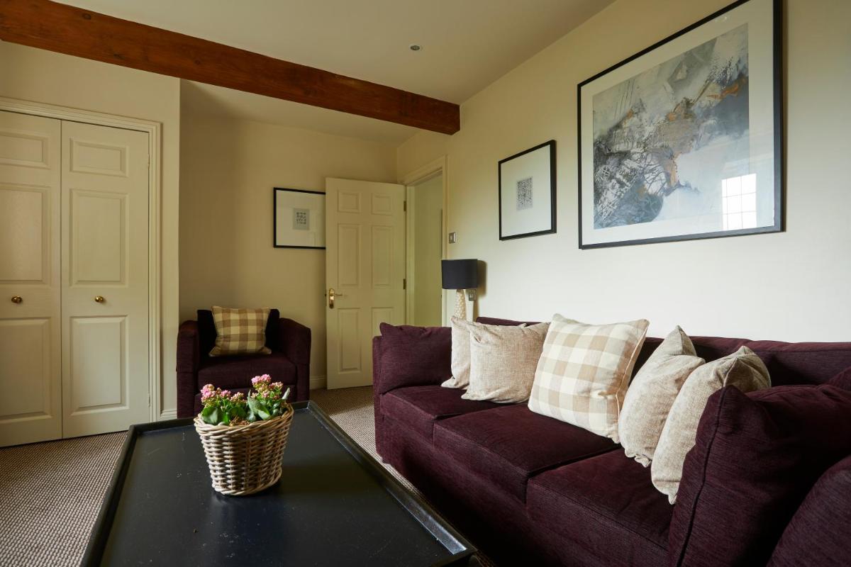 The Slaughters Country Inn