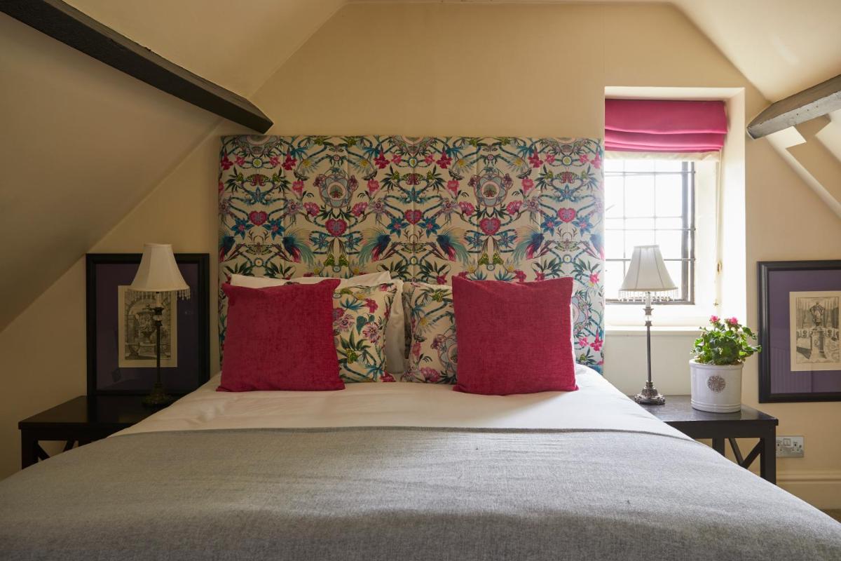 The Slaughters Country Inn