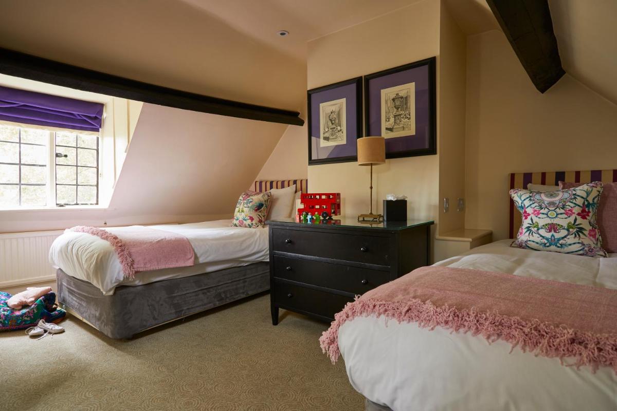 The Slaughters Country Inn