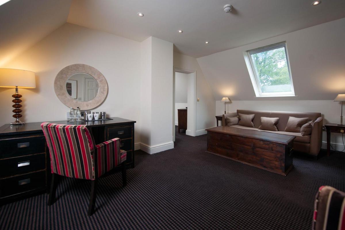 The Slaughters Country Inn