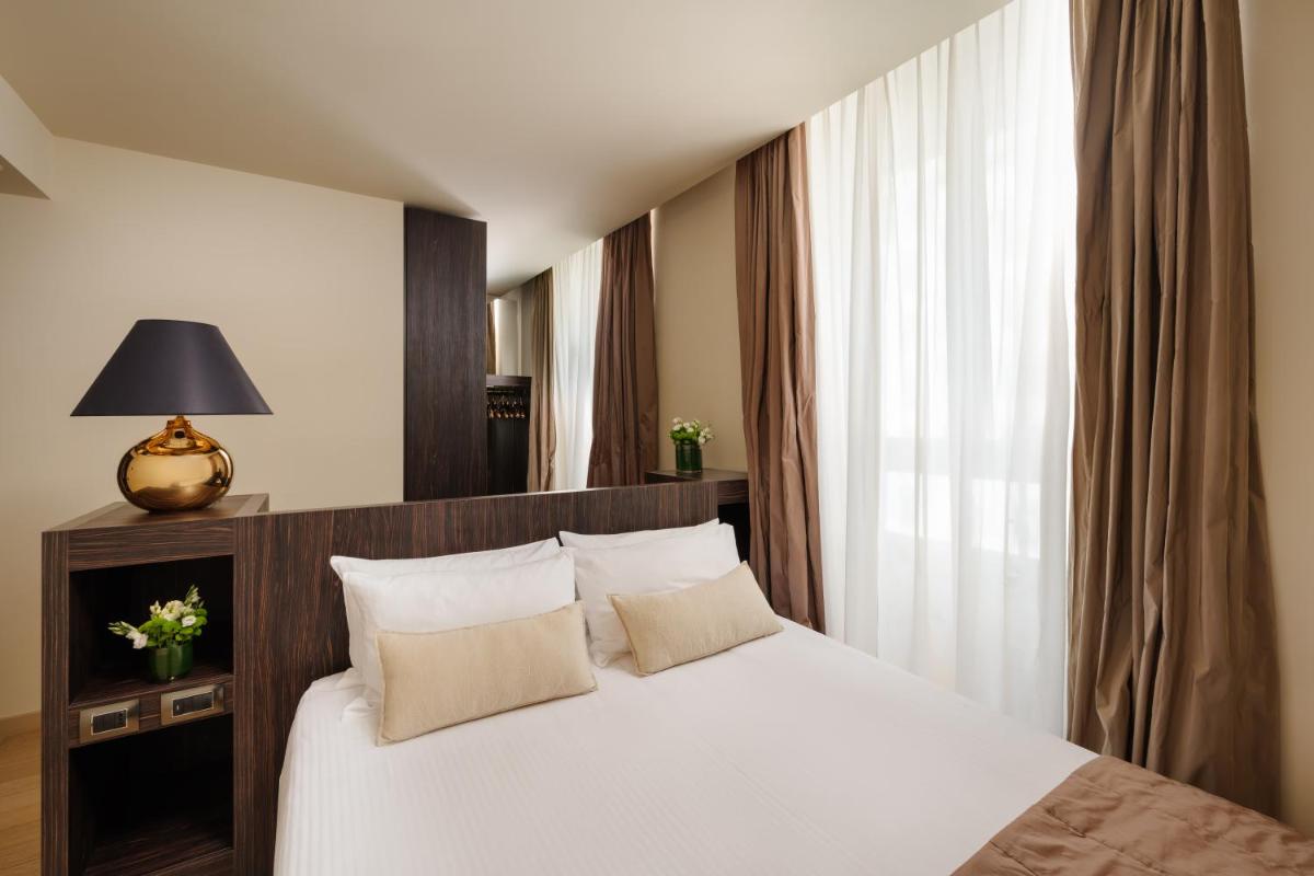 Hotel The Square Milano Duomo - Preferred Hotels & Resorts