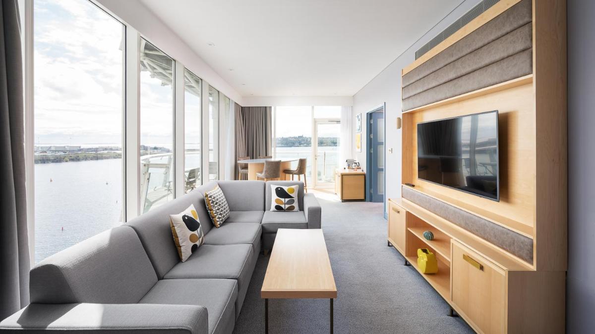 voco St. David's Cardiff by IHG