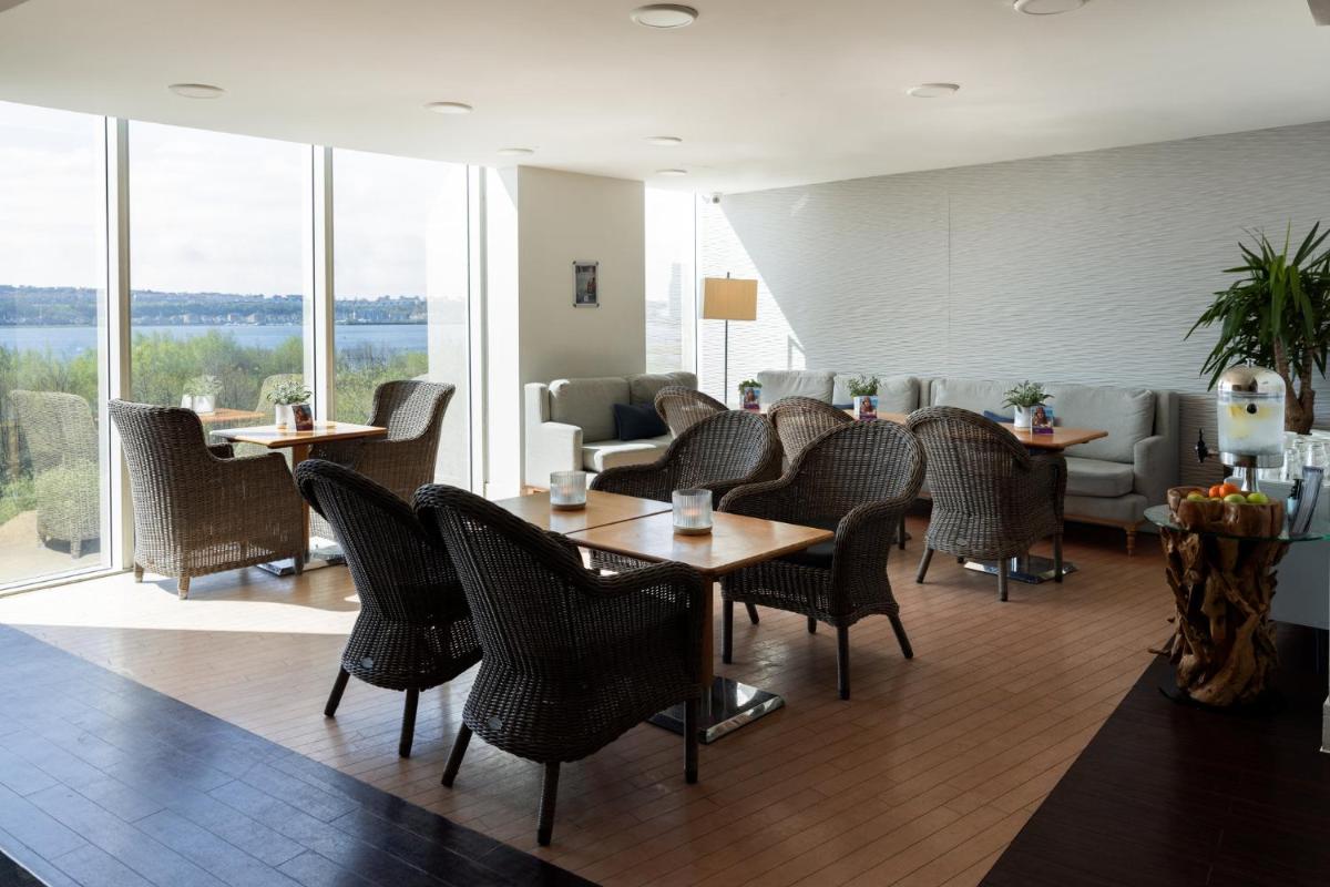 voco St. David's Cardiff by IHG