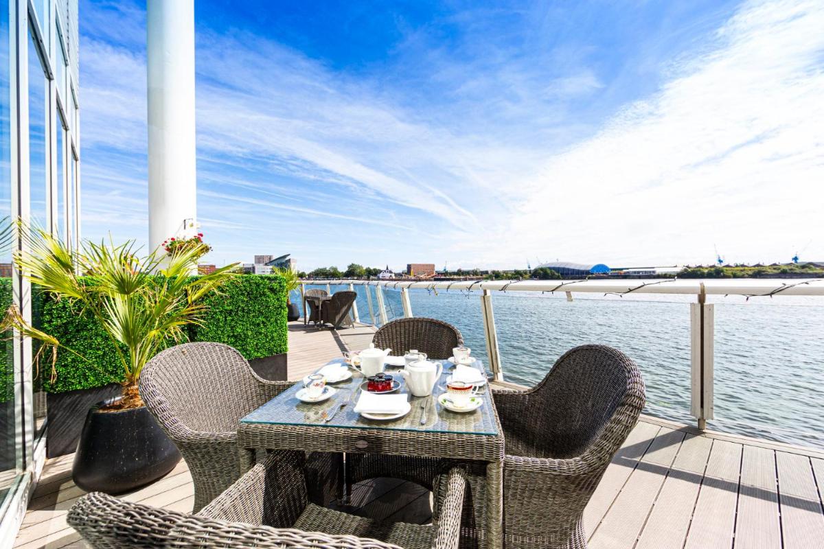 voco St. David's Cardiff by IHG