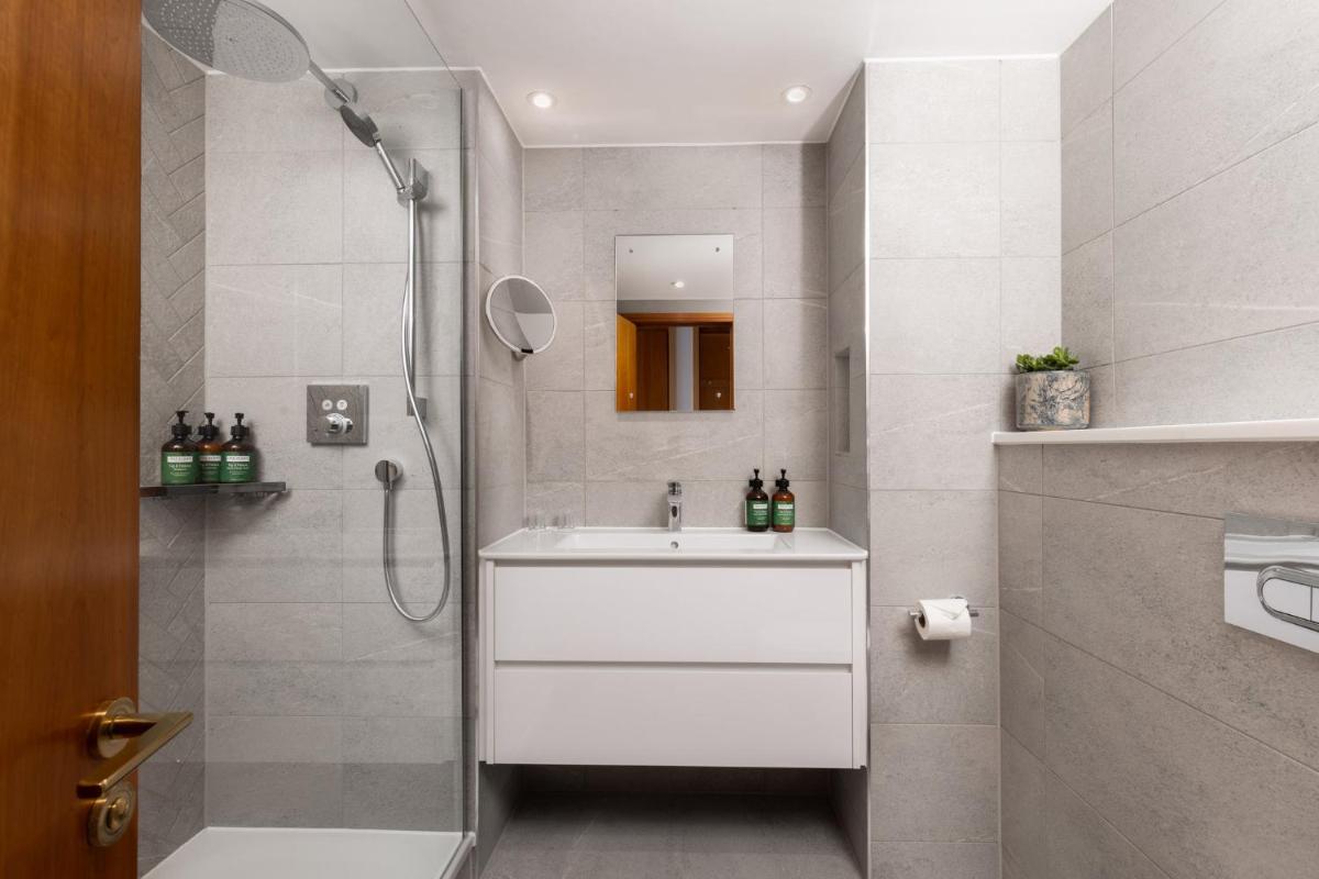 voco St. David's Cardiff by IHG