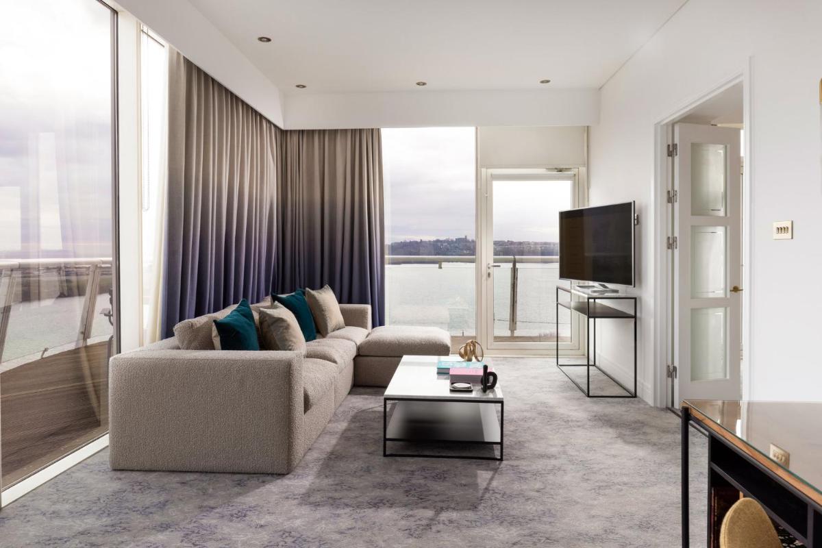 voco St. David's Cardiff by IHG