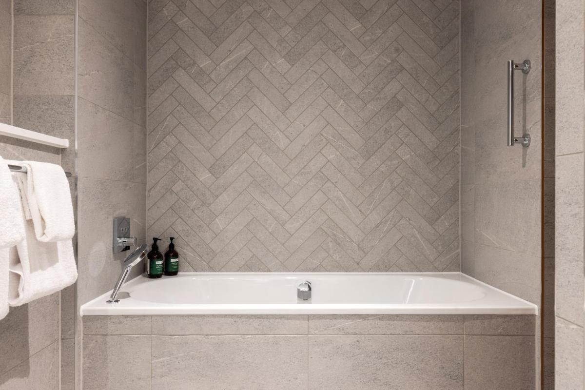 voco St. David's Cardiff by IHG