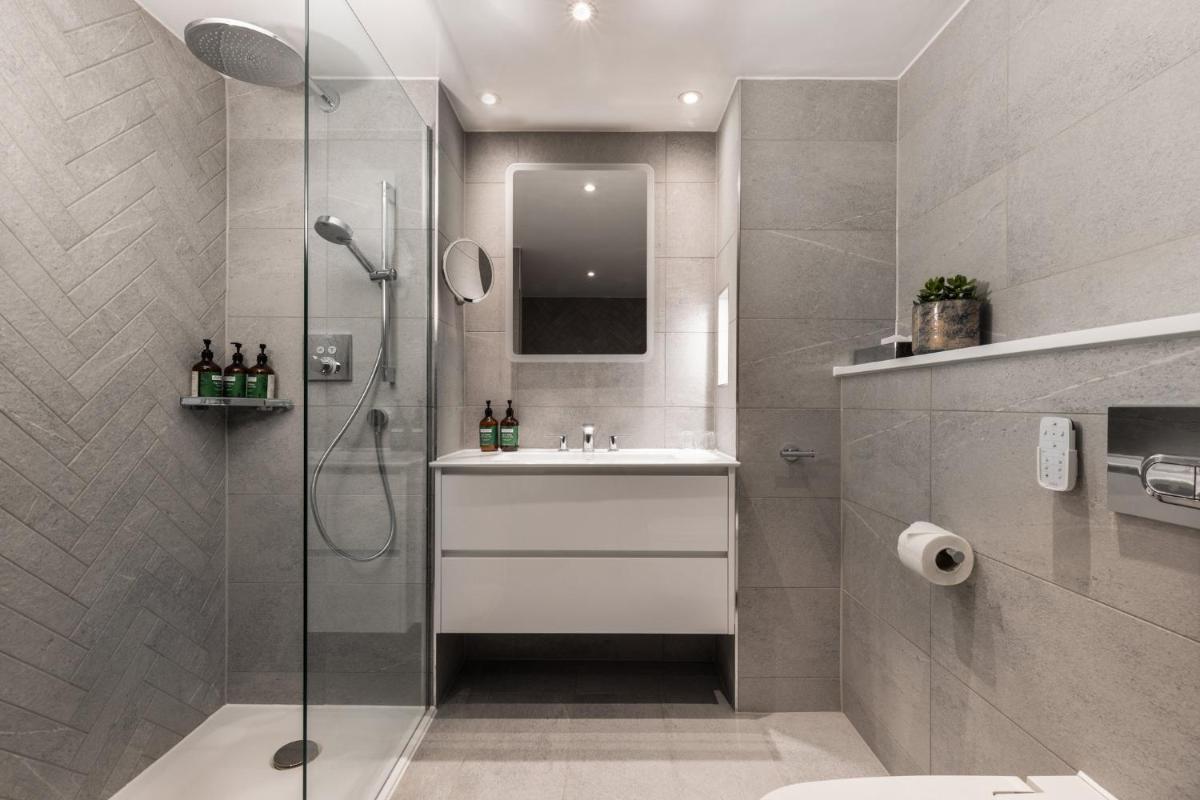 voco St. David's Cardiff by IHG