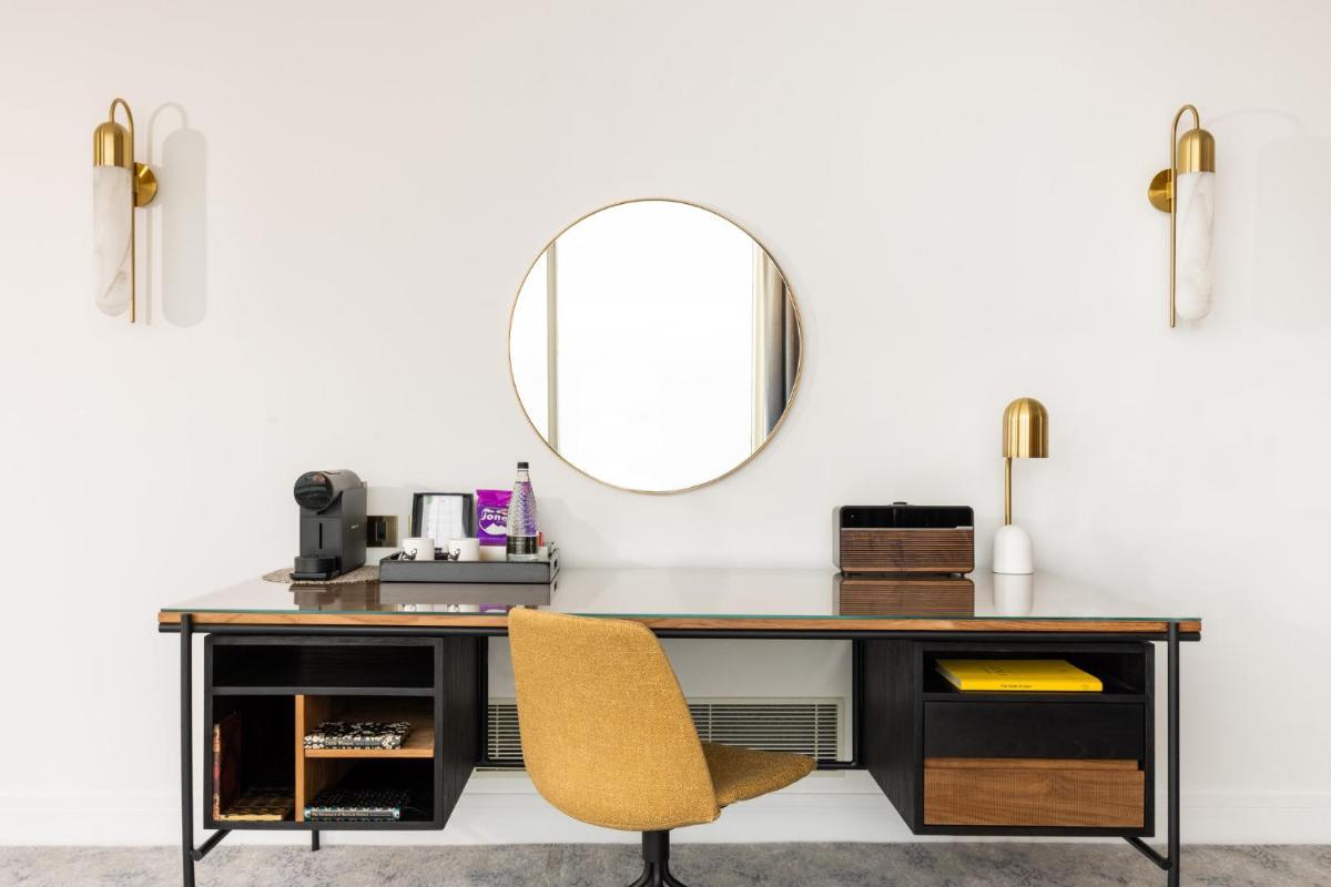 voco St. David's Cardiff by IHG