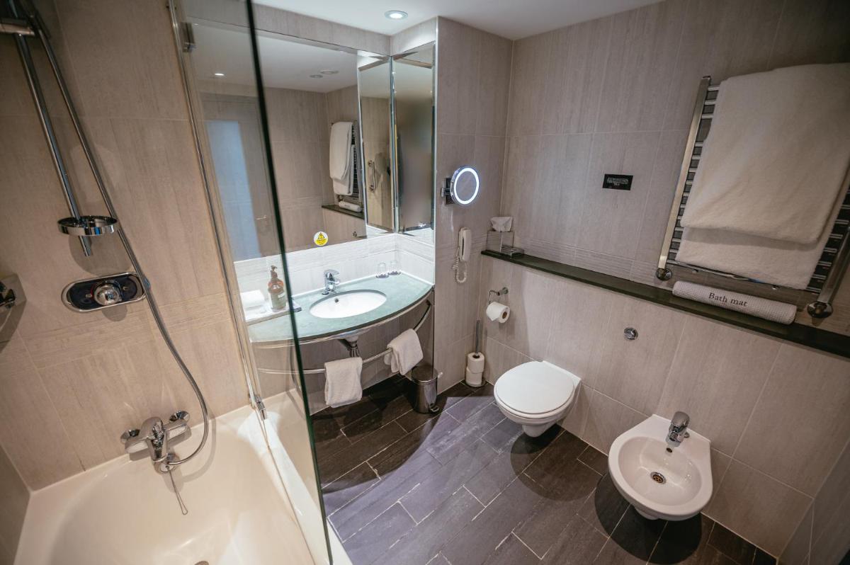 voco St. David's Cardiff by IHG