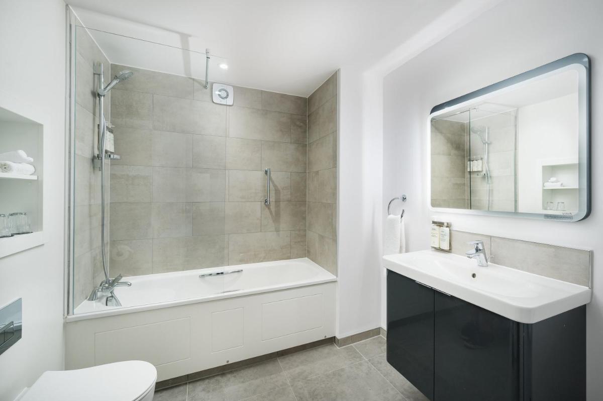 voco St. Johns Solihull by IHG