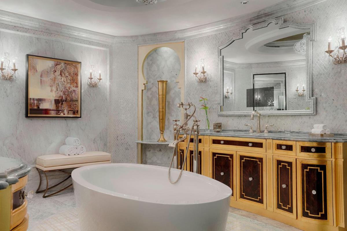 The St. Regis Abu Dhabi