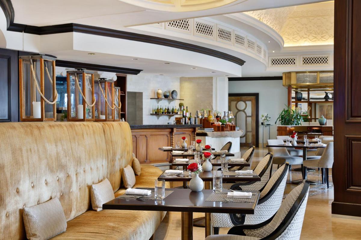 The St. Regis Abu Dhabi