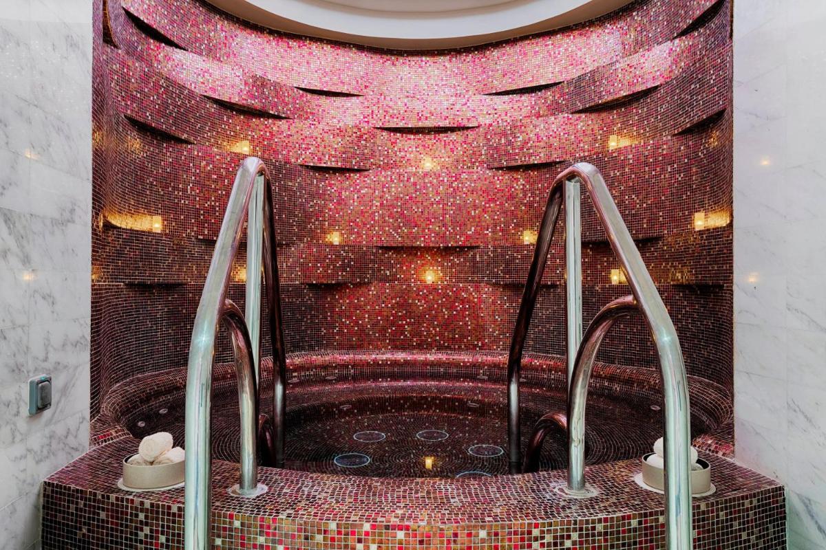 The St. Regis Abu Dhabi