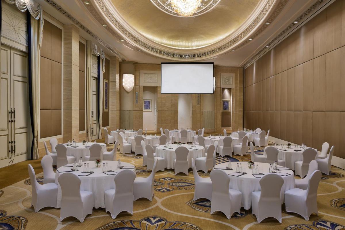 The St. Regis Abu Dhabi
